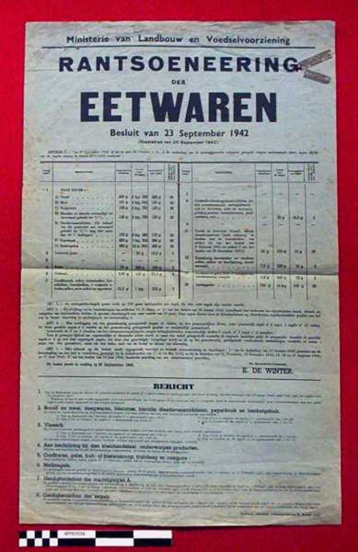 Ministerie van Landbouw en Voedselvoorziening. Rantsoeneering der Eetwaren. Besluit van 23 September 1942. (Staatsblad van 26 September 1942)