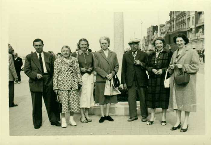 Photo Hall