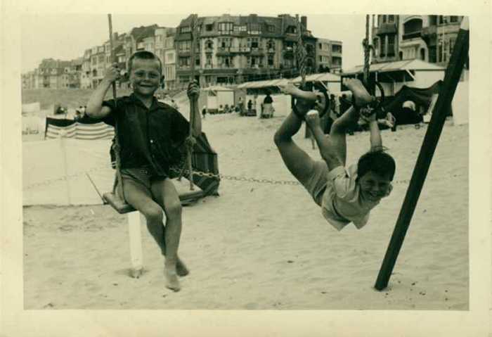 Photo Hall