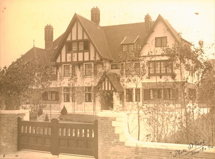 Villa