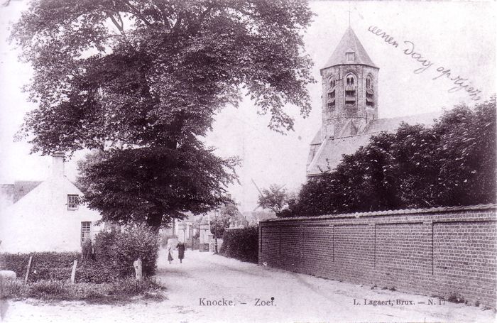 Rondom de kerk