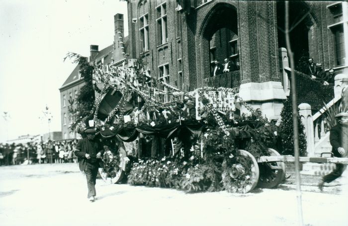 Huldiging