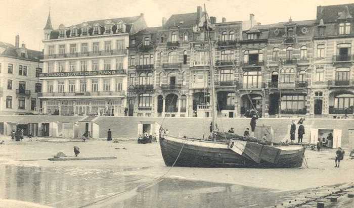 Heyst - La Plage et les Hôtels - AVMPKHE00692 Heyst - La Plage et les Hôtels