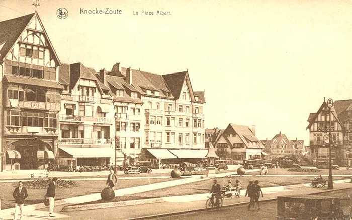 Knocke-Zoute - La Place Albert