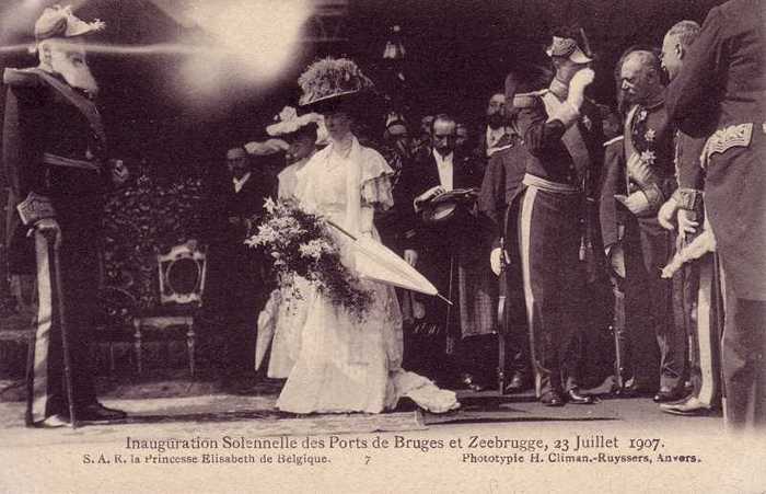 Inauguration Solenelle des Ports de Bruges et Zeebrugge, 23 Juillet 1907 - S.A.R. La Princesse Elisabeth de Belgique.