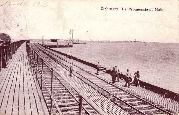 Zeebrugge - La Promenade du Môle