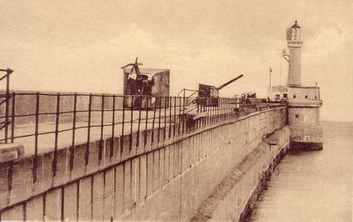 Zeebrugge - La batterie allemande sur l'extension du Môle