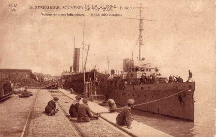 Zeebrugge - Souvenir de la guerre 1914-1918 - 2b - Pêcheurs de mines britanniques
