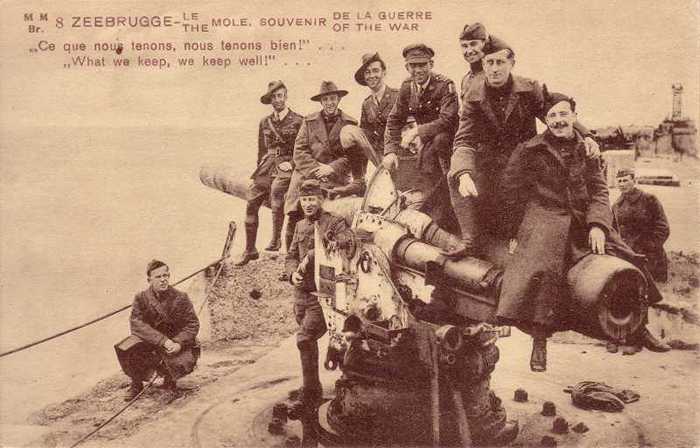 Zeebrugge - Souvenir de la guerre 1914-1918 - 8a - Le Môle - 'Ce que nous tenons, nous tenons bien!'