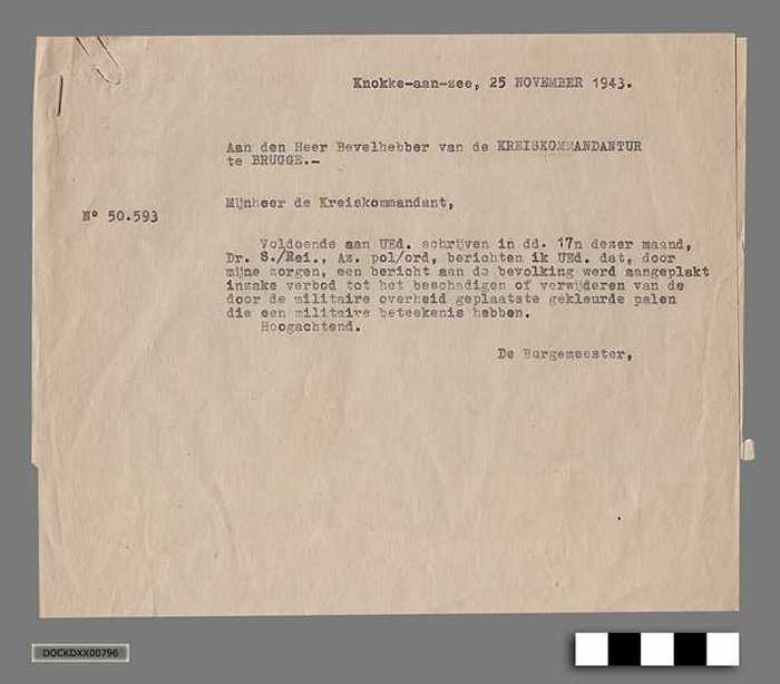 Oorlogscorrespondentie anno 1943 - Gekleurde palen hebben een militaire betekenis en niet mogen verplaatst of beschadigd worden